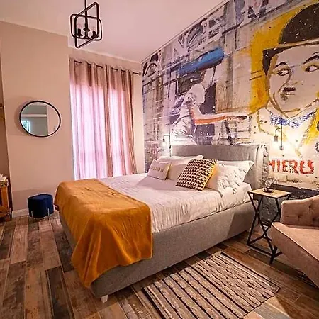 Urban 4*